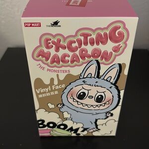 BRAND NEW AUTHENTIC UNOPENED Exciting Macarons Labubu